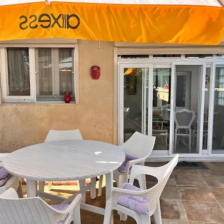 At 100 Meters To The Sea In 펜션 *