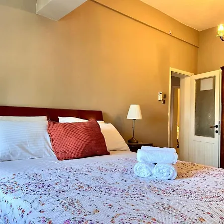 At 100 Meters To The Sea In Casa de Férias Urla