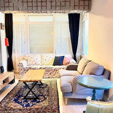 펜션 At 100 Meters To The Sea In