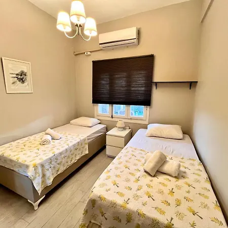 펜션 At 100 Meters To The Sea In *