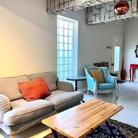 At 100 Meters To The Sea In Urla