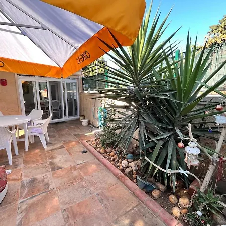 At 100 Meters To The Sea In 펜션