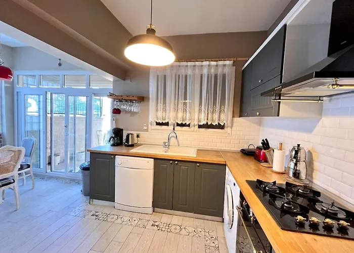 At 100 Meters To The Sea In Prázdninový dům *