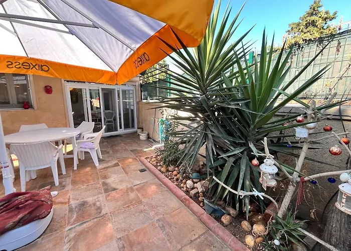 At 100 Meters To The Sea In Prázdninový dům